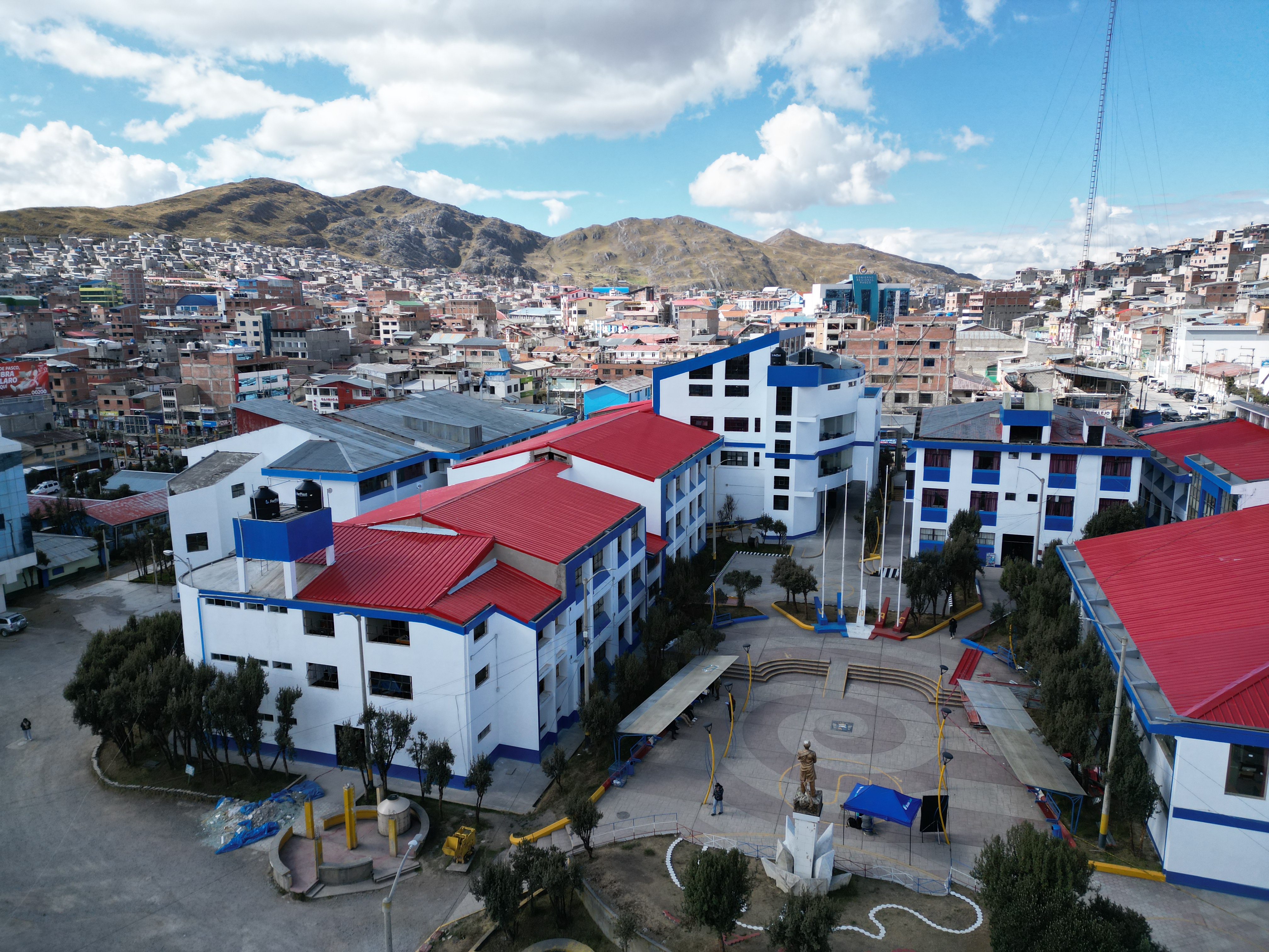 Universidad Nacional Daniel Alcides Carrión
